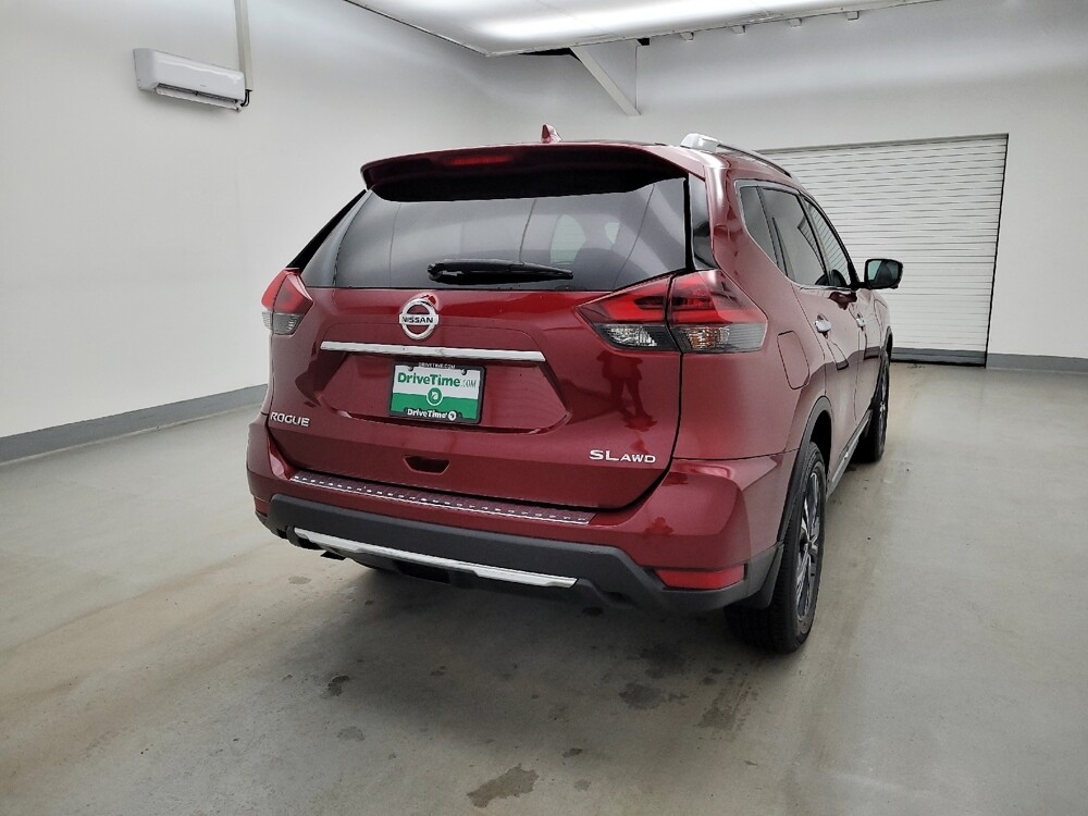 2018 Nissan Rogue in Toledo, OH 43617 - 18128590 7