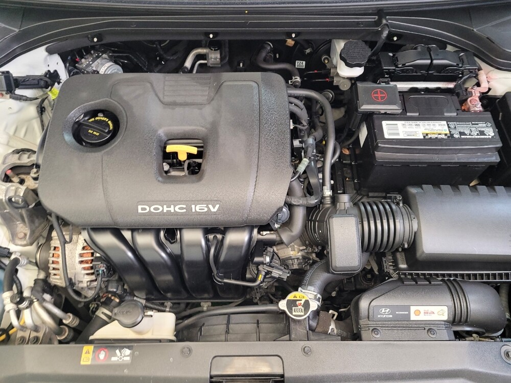 2019 Hyundai Veloster in Toledo, OH 43617 - 18128592 30