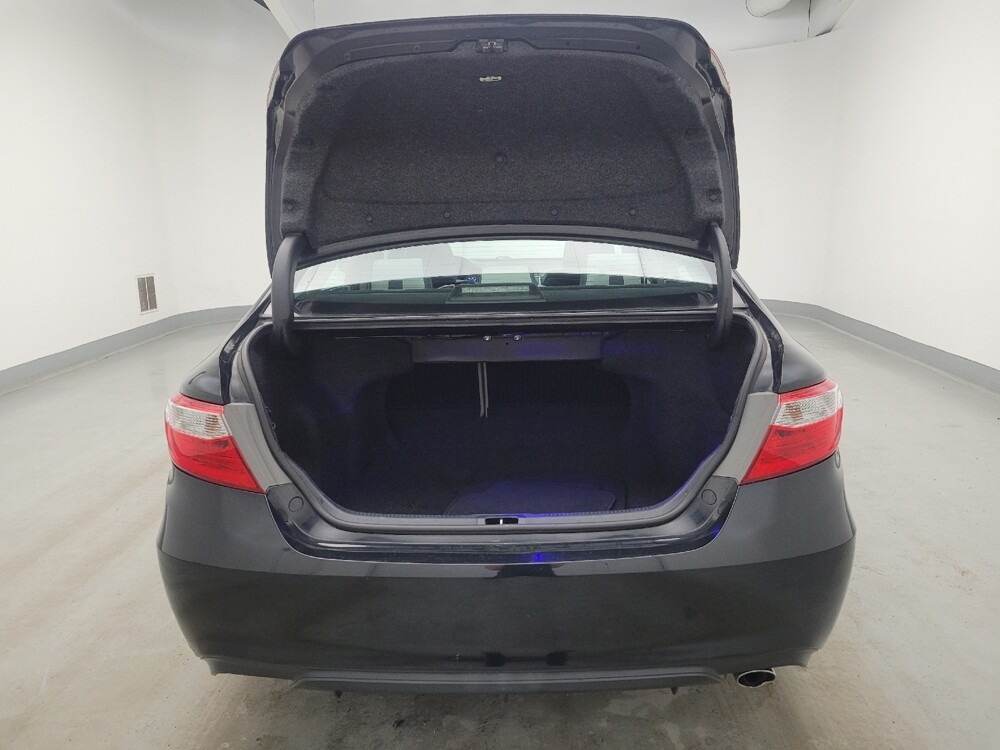 2017 Toyota Camry in Columbus, OH 43228 - 18128593 29