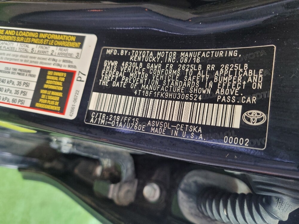 2017 Toyota Camry in Columbus, OH 43228 - 18128593 33