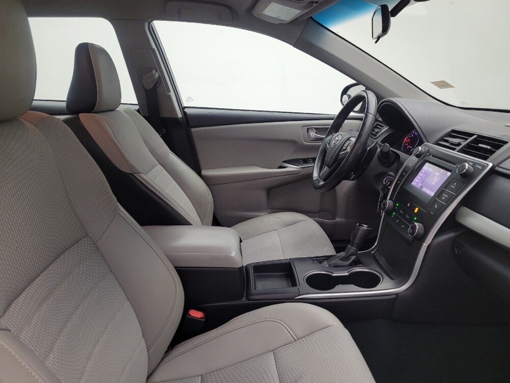 2017 Toyota Camry in Columbus, OH 43228 - 18128593 21