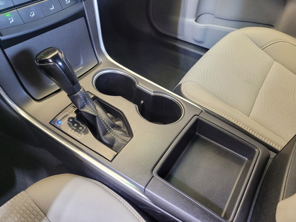 2017 Toyota Camry in Columbus, OH 43228 - 18128593 26