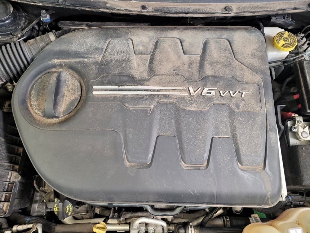 2019 Jeep Cherokee in Columbus, OH 43228 - 18128594 30