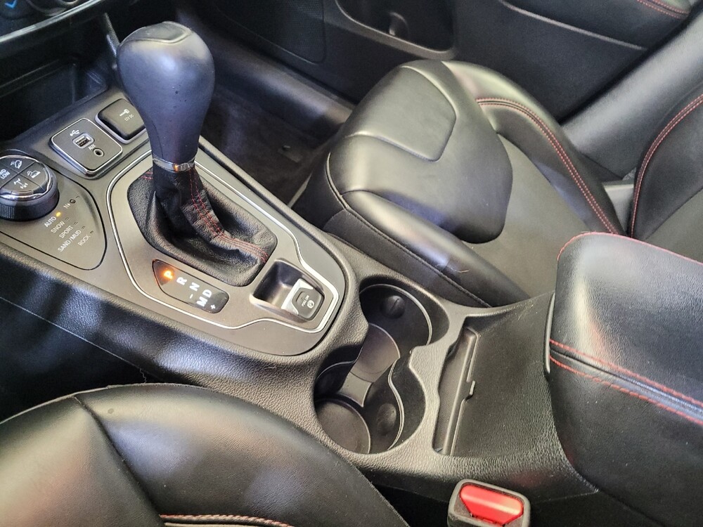 2019 Jeep Cherokee in Columbus, OH 43228 - 18128594 26