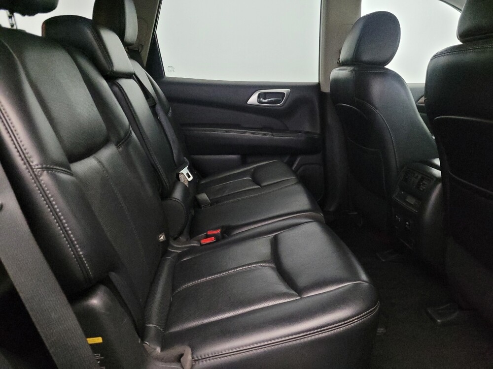 2017 Nissan Pathfinder in Glen Burnie, MD 21061 - 18128596 19