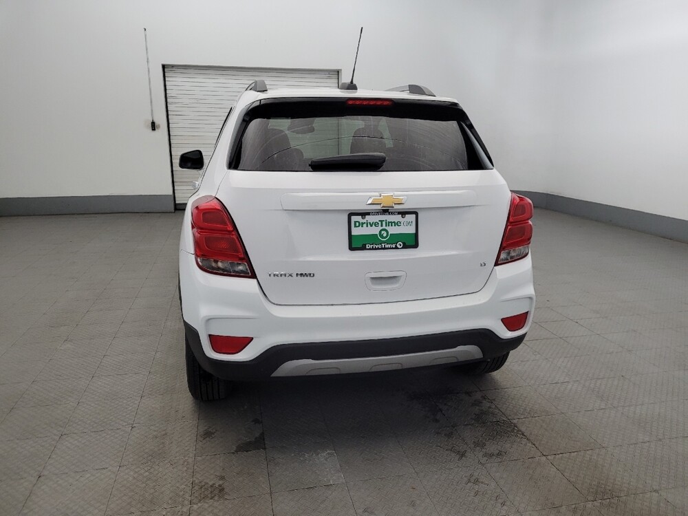 2017 Chevrolet Trax in Pittsburgh, PA 15236 - 18128598 6