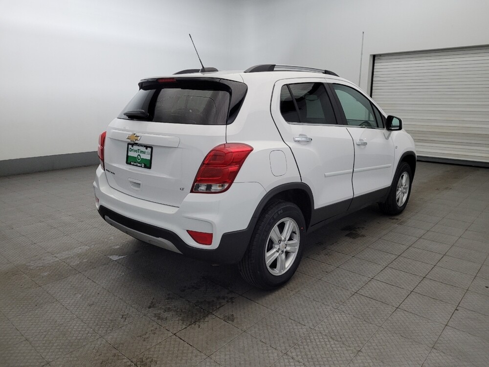 2017 Chevrolet Trax in Pittsburgh, PA 15236 - 18128598 9