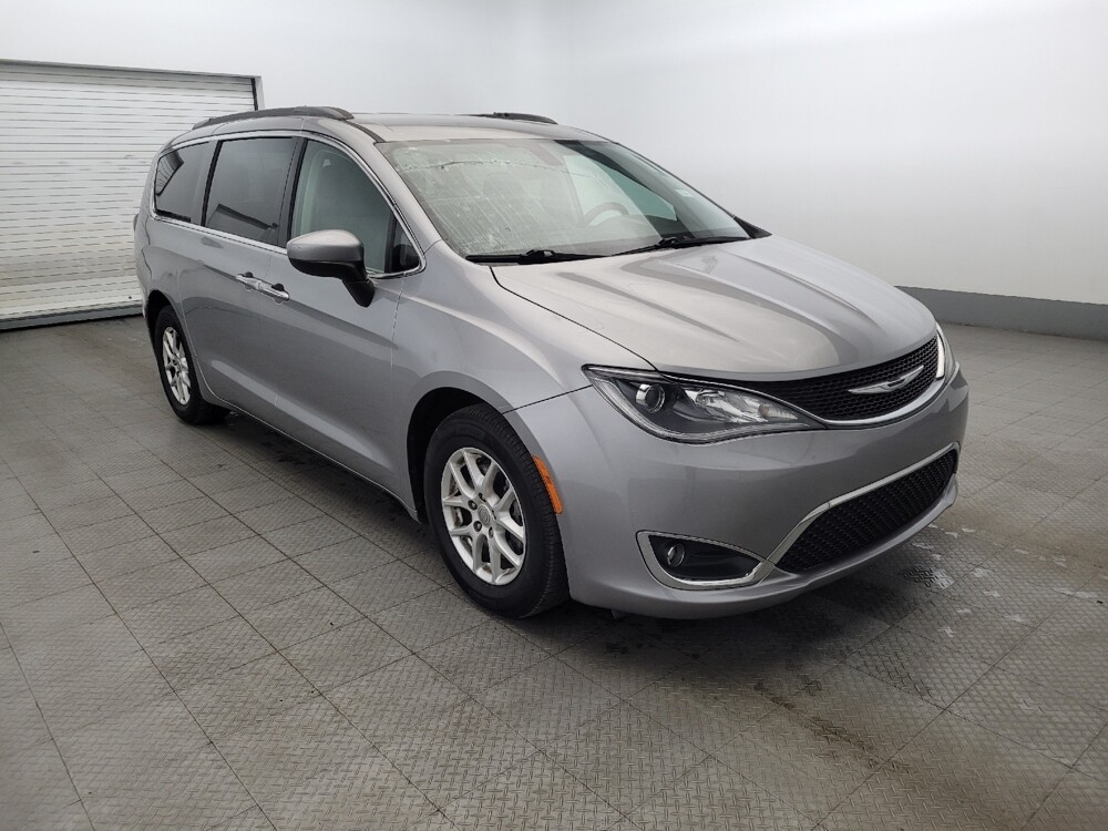 2017 Chrysler Pacifica in Glen Burnie, MD 21061 - 18128599 13
