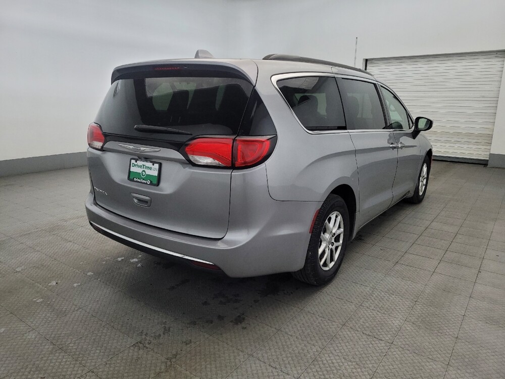 2017 Chrysler Pacifica in Glen Burnie, MD 21061 - 18128599 9