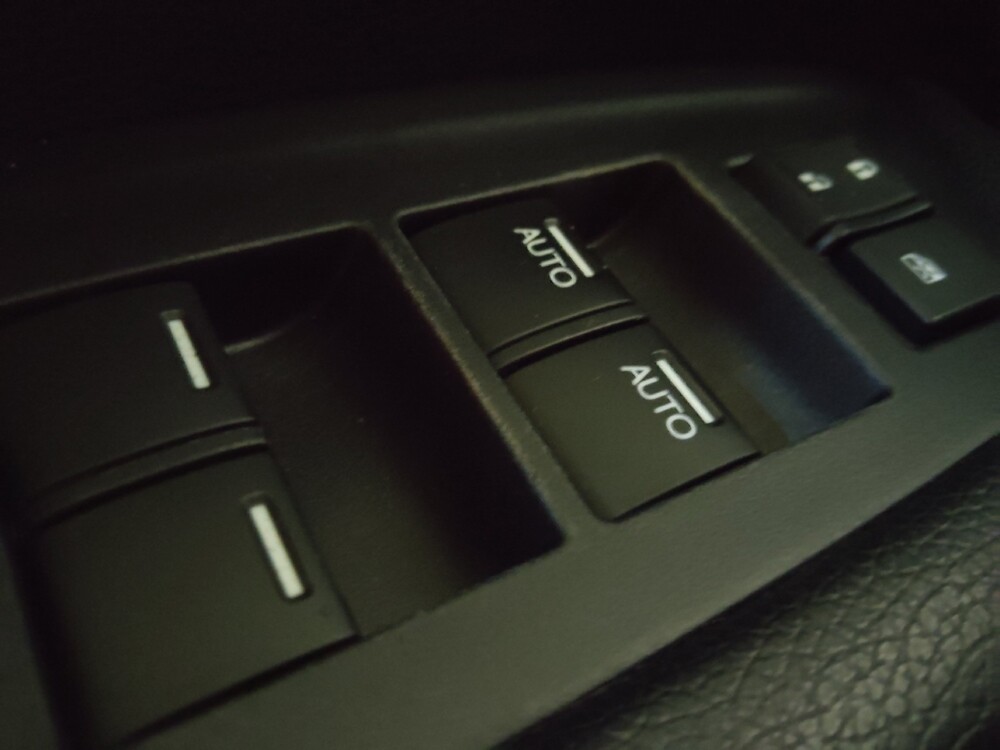 2017 Honda Ridgeline in Greensboro, NC 27407 - 18128600 27