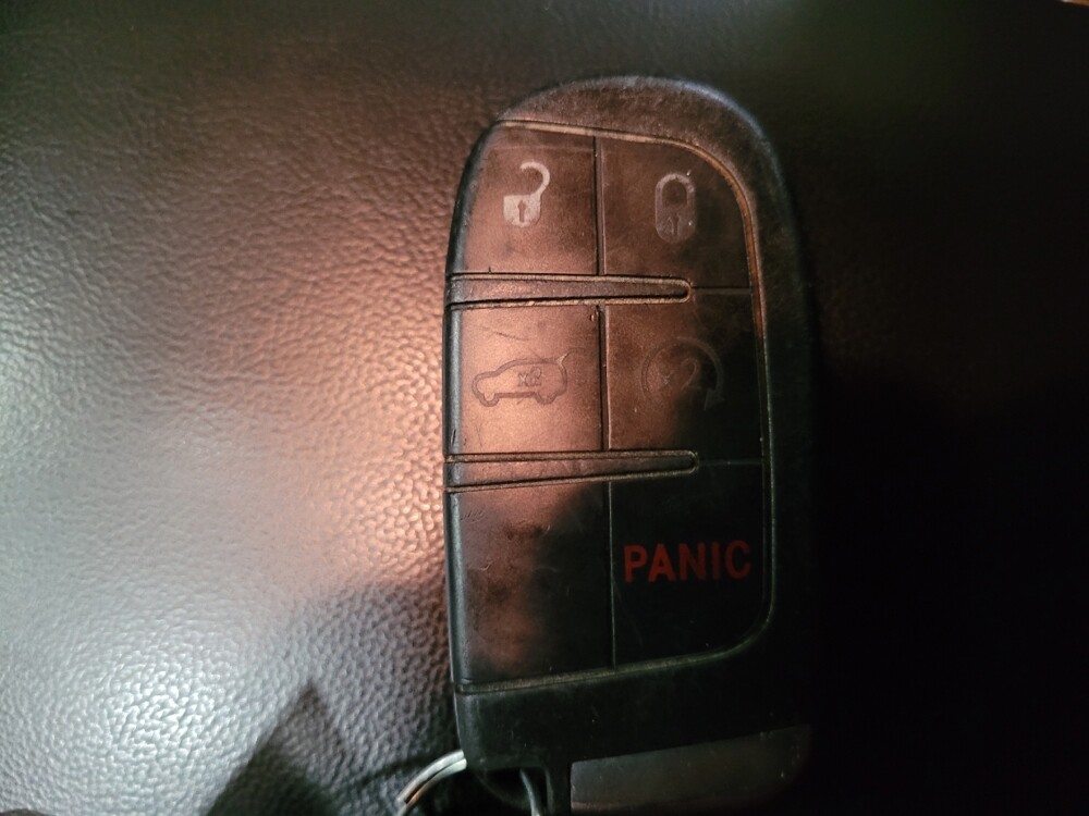 2017 Jeep Grand Cherokee in Chesapeake, VA 23320 - 18128602 32