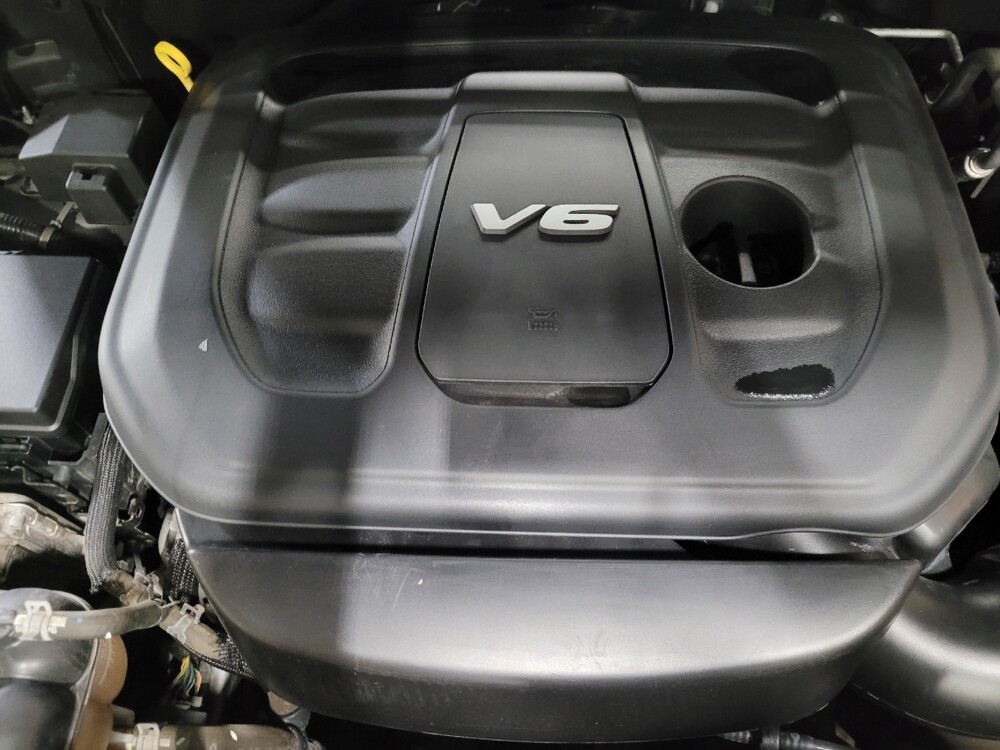 2017 Jeep Grand Cherokee in Chesapeake, VA 23320 - 18128602 30