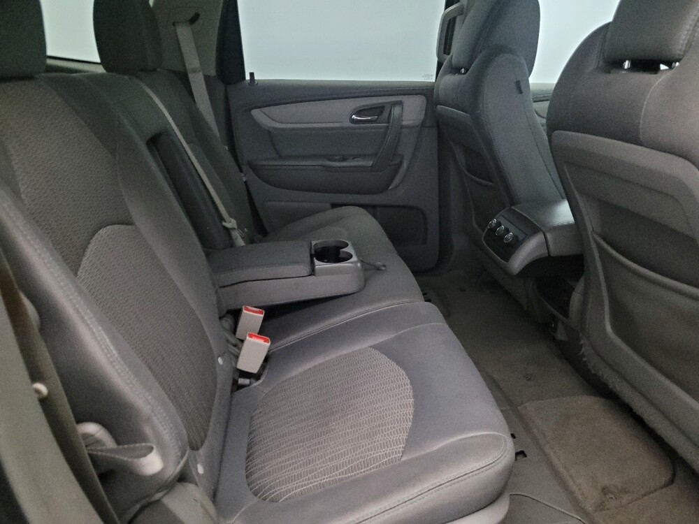 2017 Chevrolet Traverse in Williamstown, NJ 8094 - 18128604 19