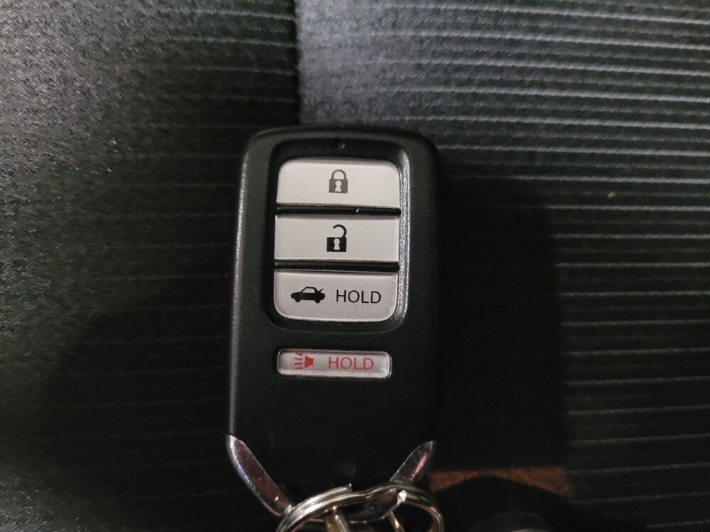 2018 Honda Accord in Pittsburgh, PA 15236 - 18128612 32