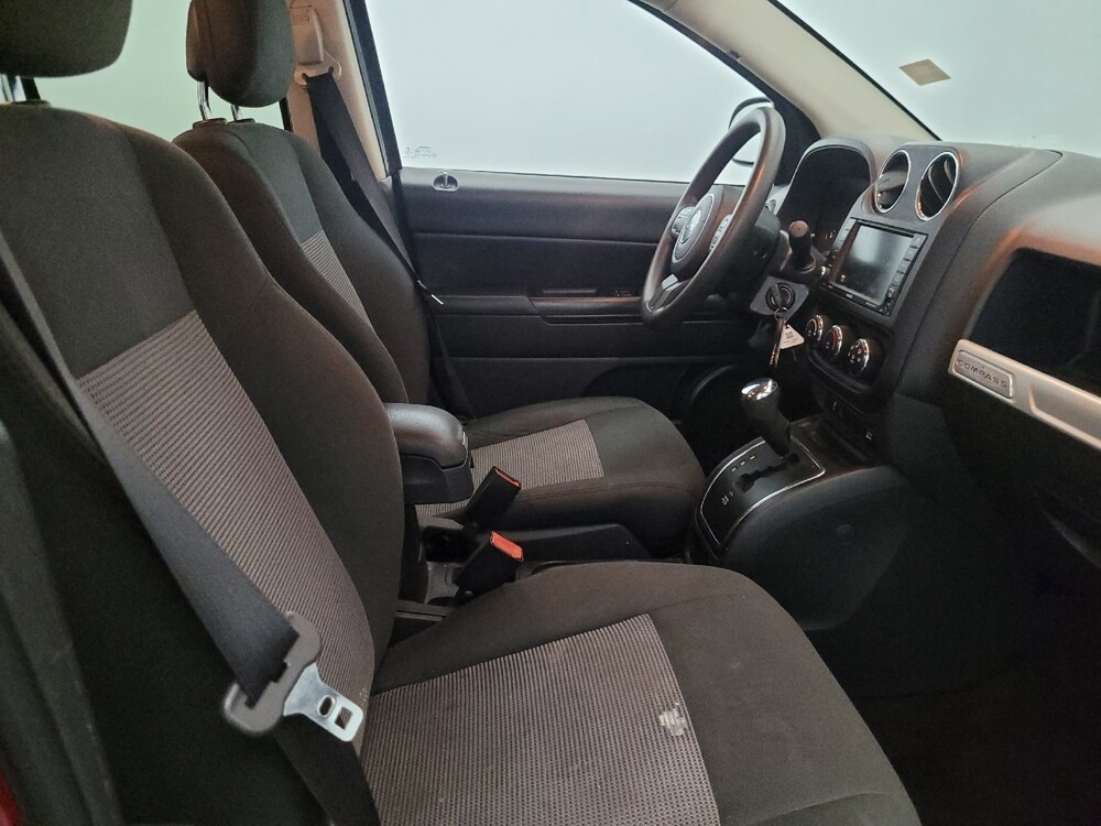 2015 Jeep Compass in Temple Hills, MD 20746 - 18128613 17