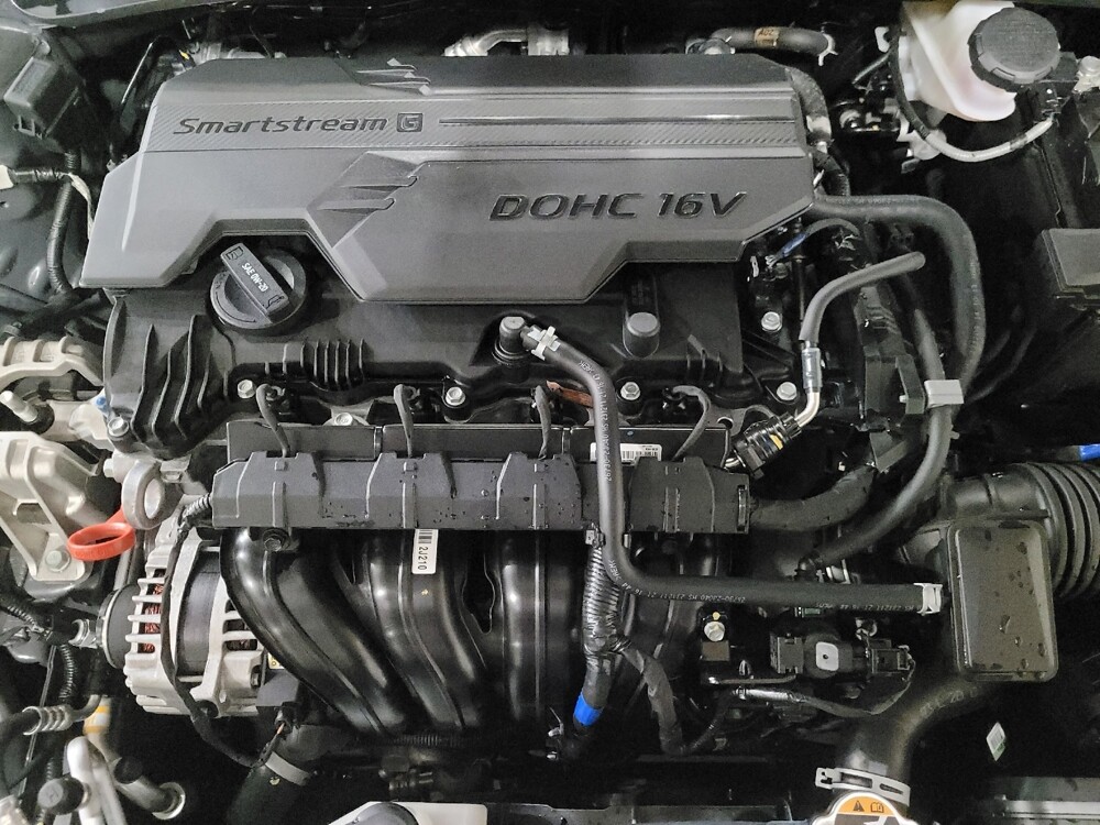 2024 Hyundai Elantra in Woodbridge, VA 22191 - 18128614 30