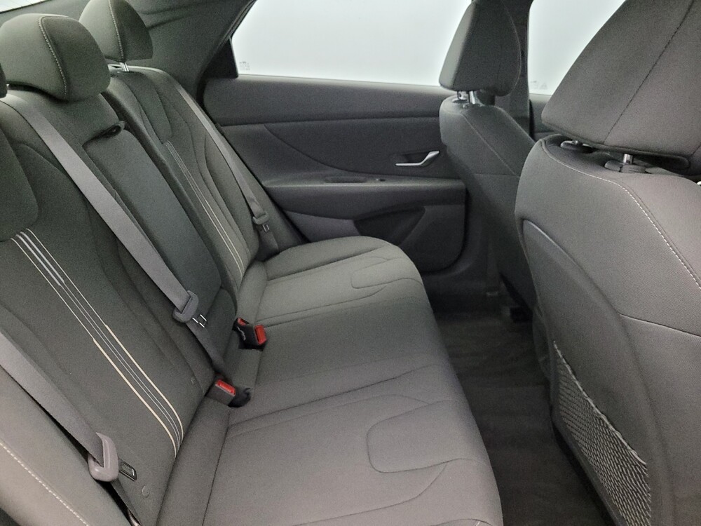 2024 Hyundai Elantra in Woodbridge, VA 22191 - 18128614 19