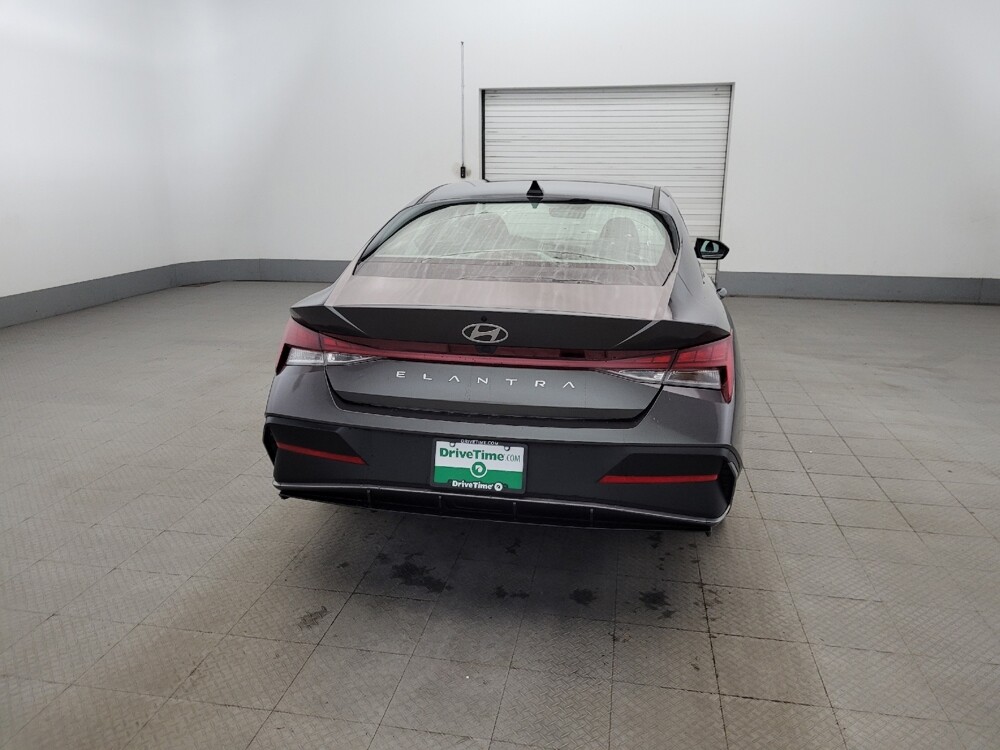 2024 Hyundai Elantra in Woodbridge, VA 22191 - 18128614 7