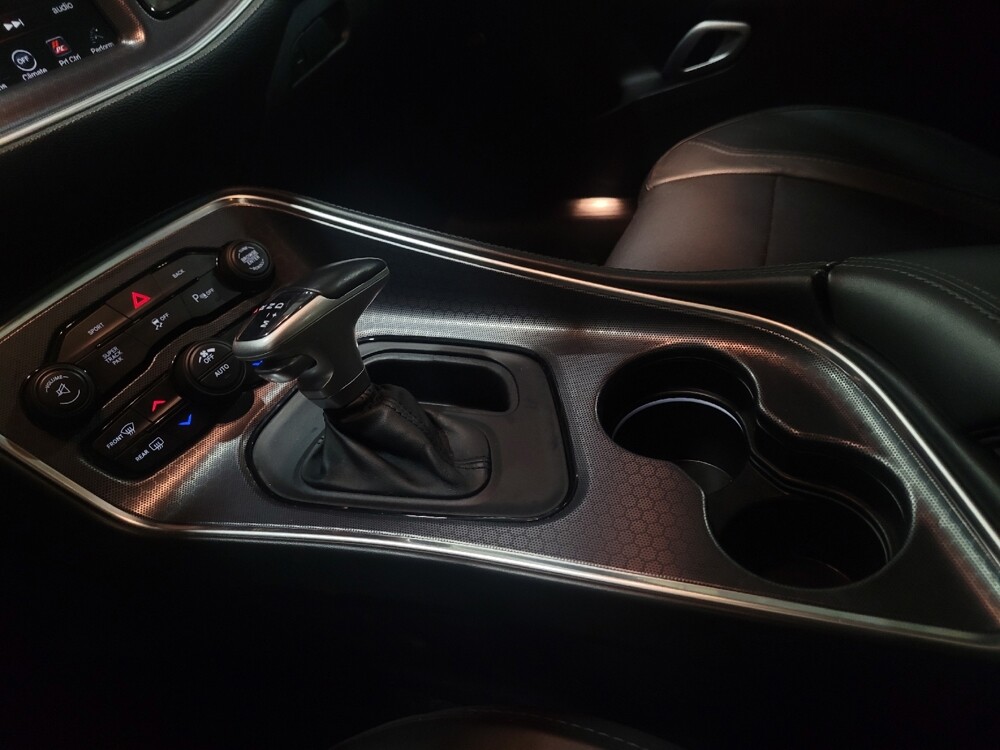 2016 Dodge Challenger in Woodbridge, VA 22191 - 18128616 26