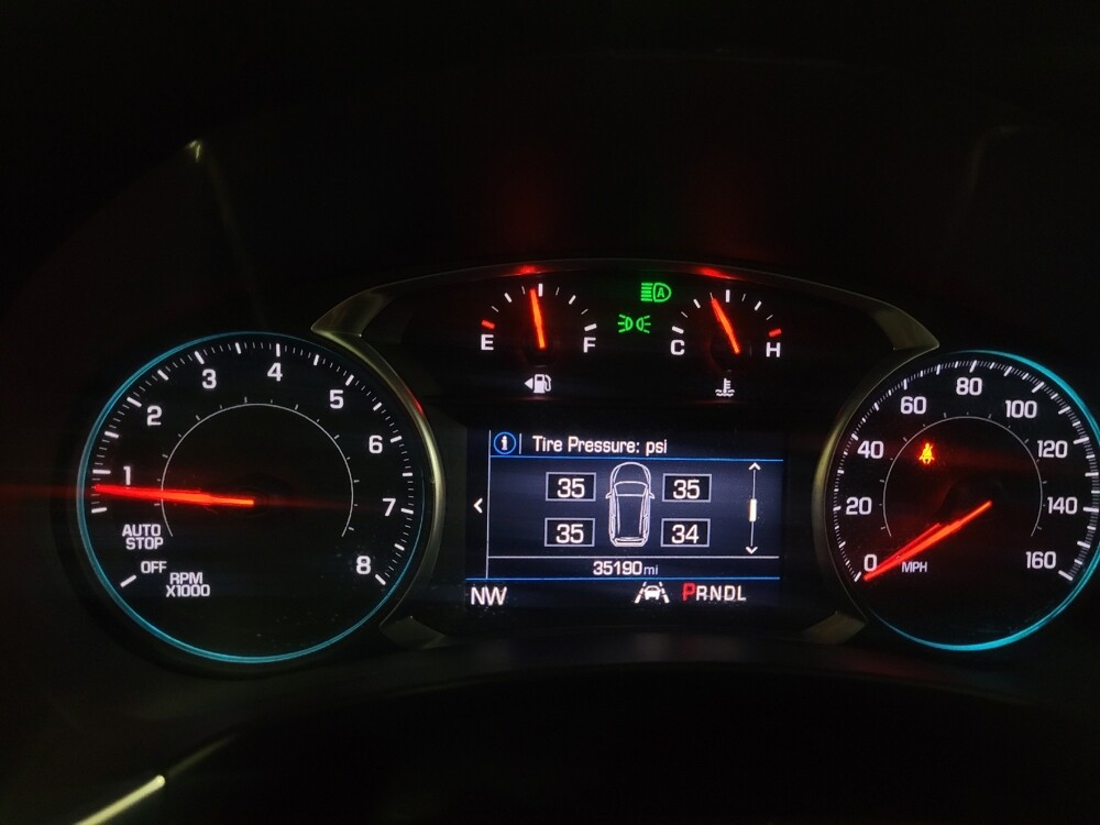 2022 Chevrolet Equinox in Pittsburgh, PA 15236 - 18128622 23