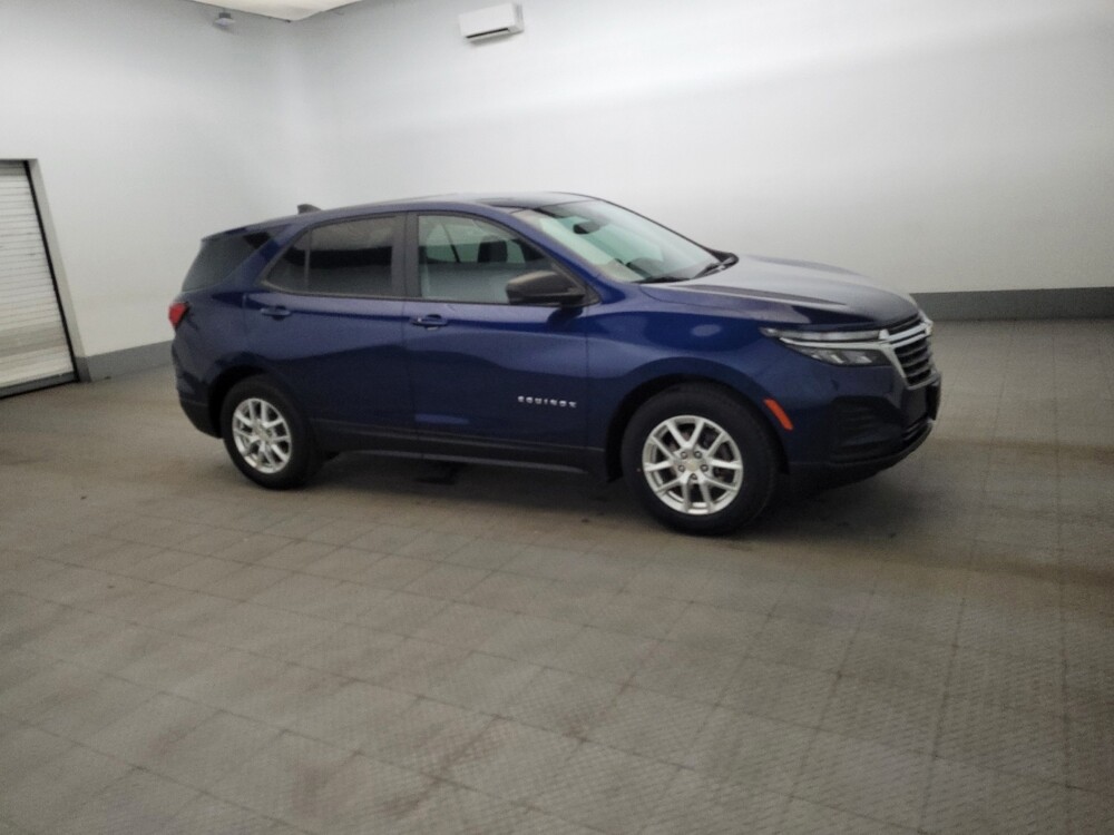 2022 Chevrolet Equinox in Pittsburgh, PA 15236 - 18128622 11