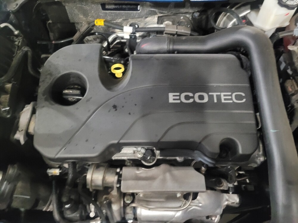 2022 Chevrolet Equinox in Pittsburgh, PA 15236 - 18128622 30