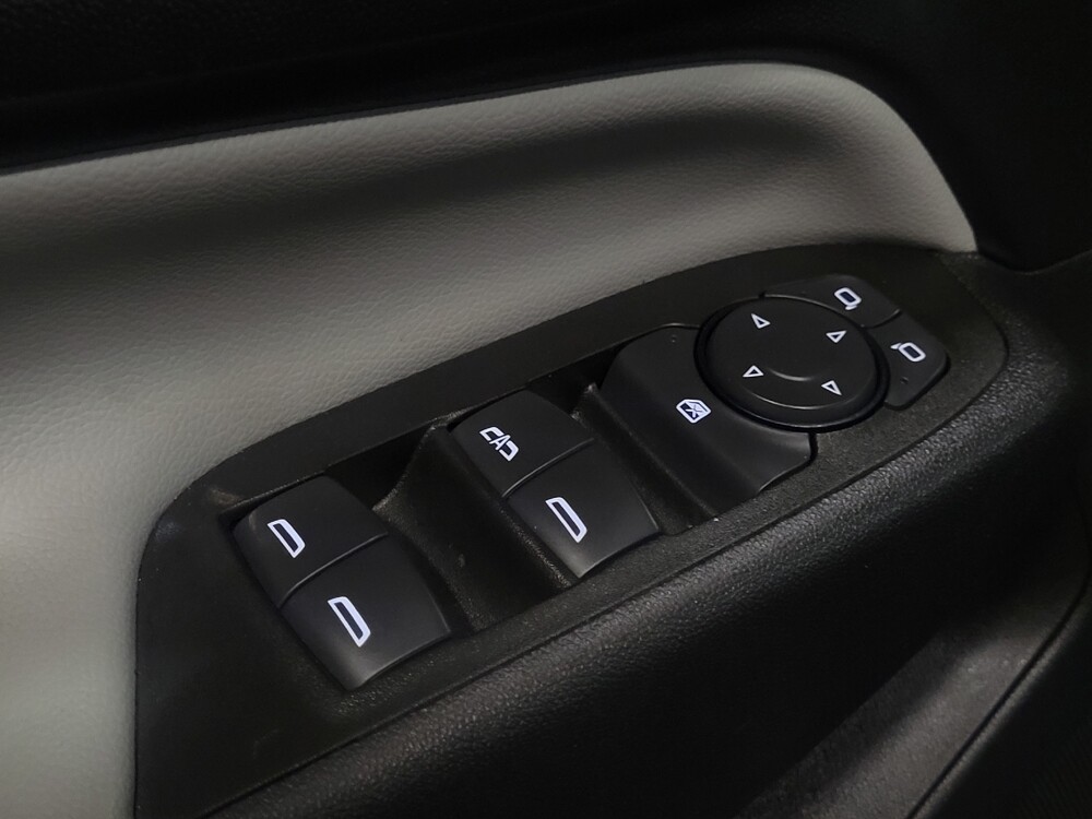 2022 Chevrolet Equinox in Pittsburgh, PA 15236 - 18128622 27