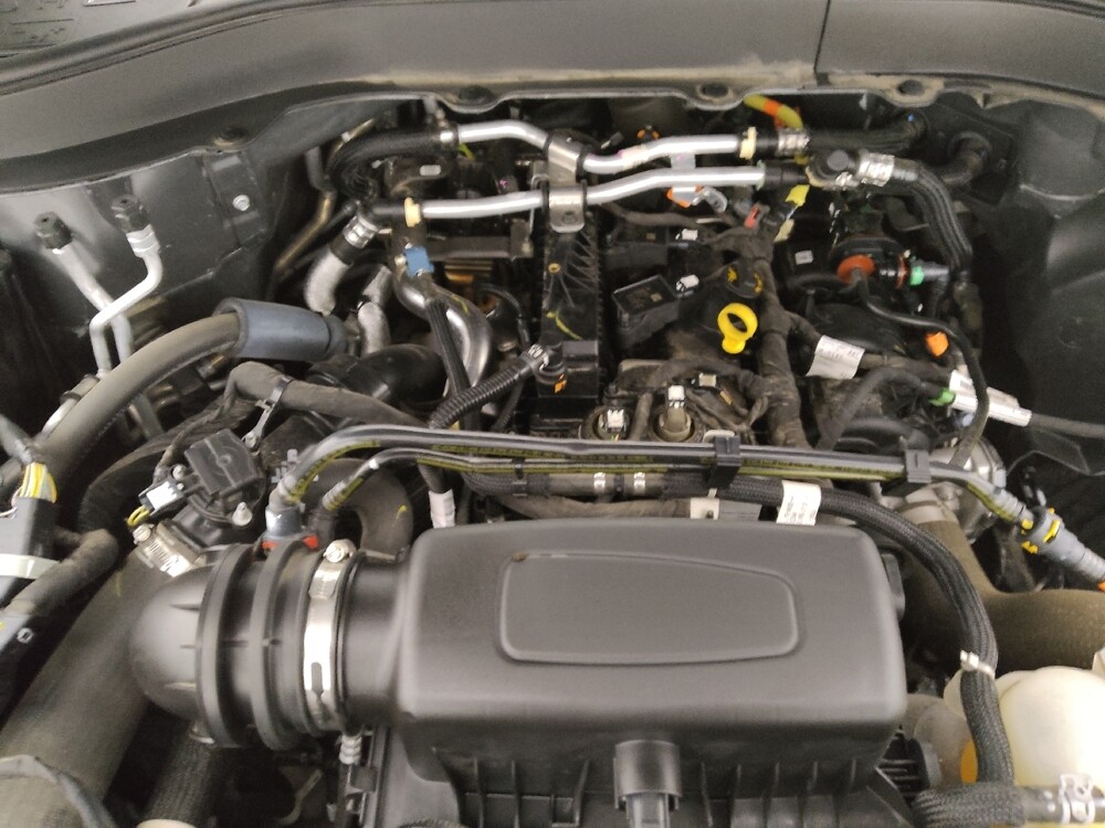 2021 Ford Explorer in Topeka, KS 66611 - 18128625 30