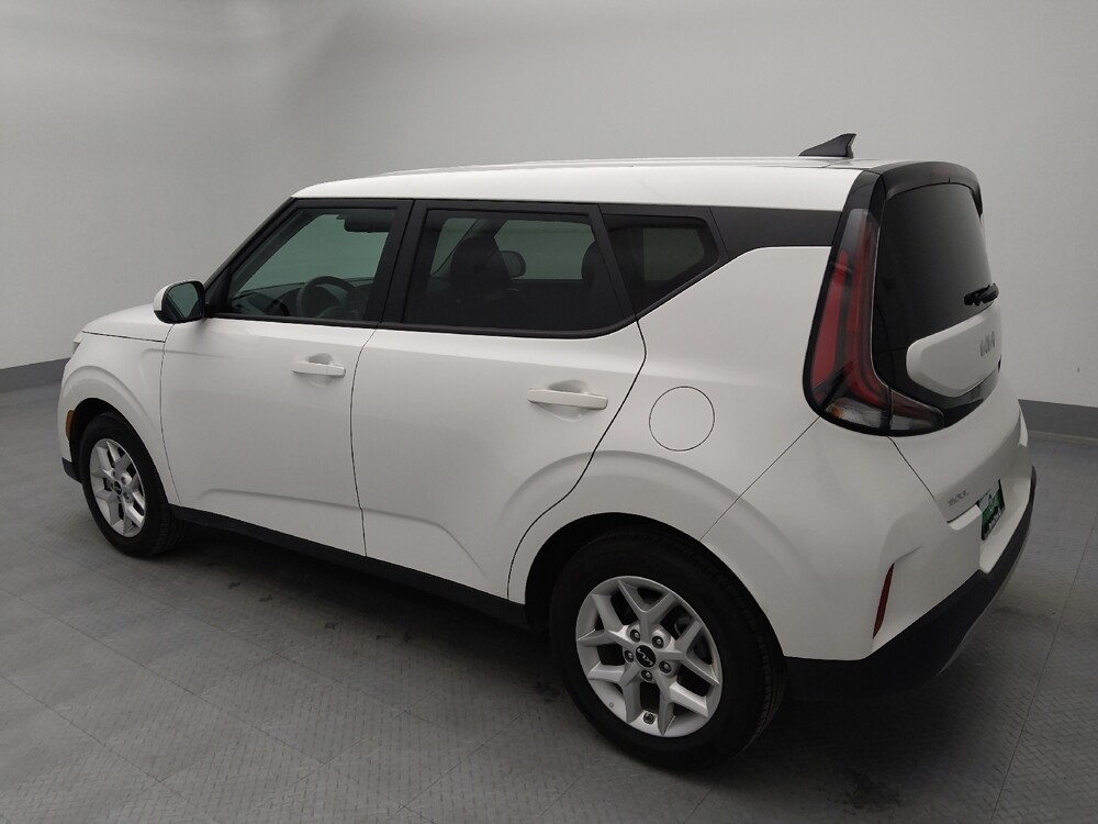2025 Kia Soul in Wichita, KS 67207 - 18128626 3