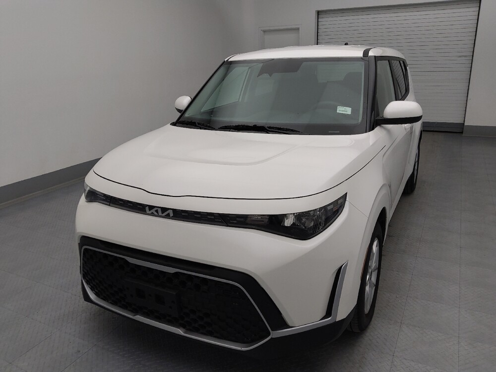 2025 Kia Soul in Wichita, KS 67207 - 18128626 15