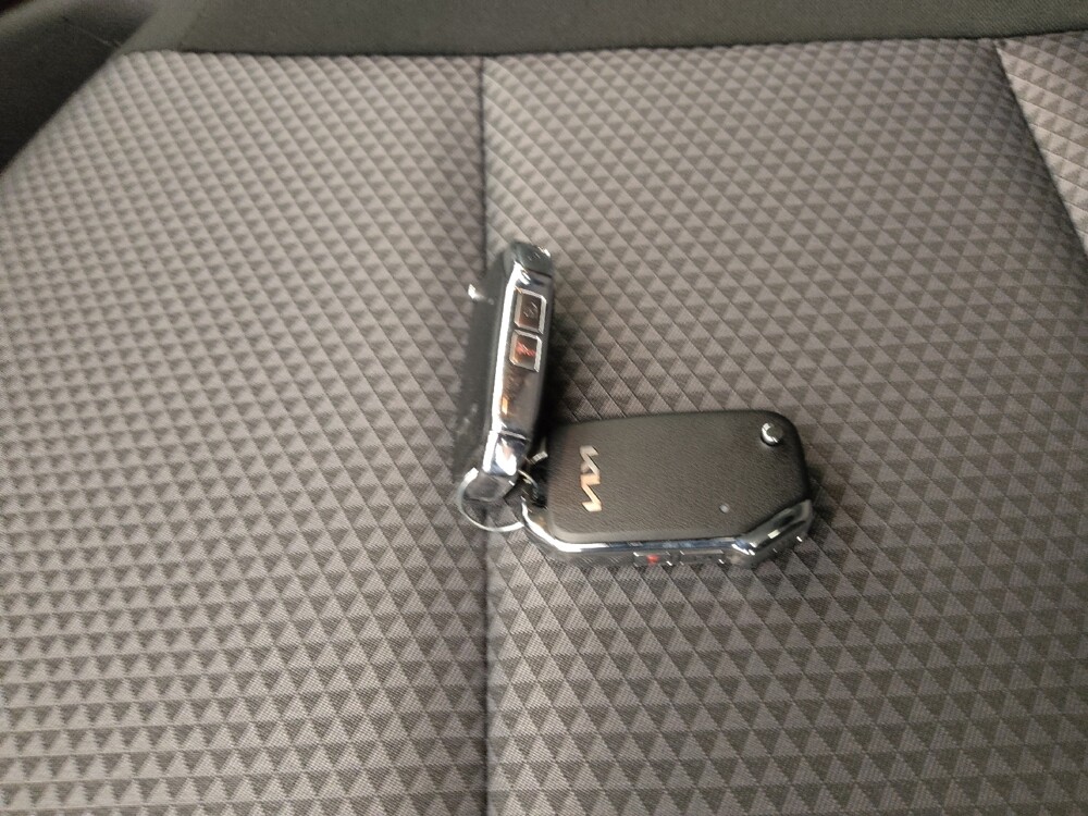 2025 Kia Soul in Wichita, KS 67207 - 18128626 32