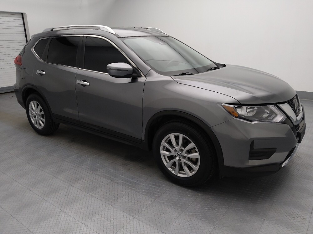2019 Nissan Rogue in Independence, MO 64055 - 18128627 11