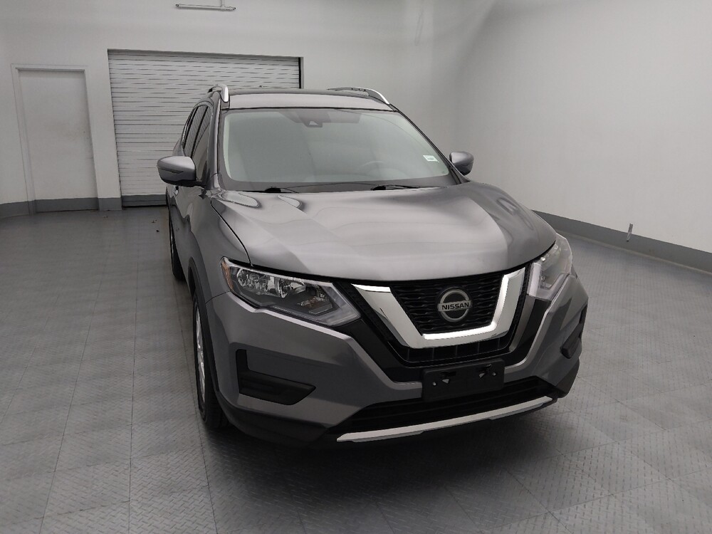 2019 Nissan Rogue in Independence, MO 64055 - 18128627 14
