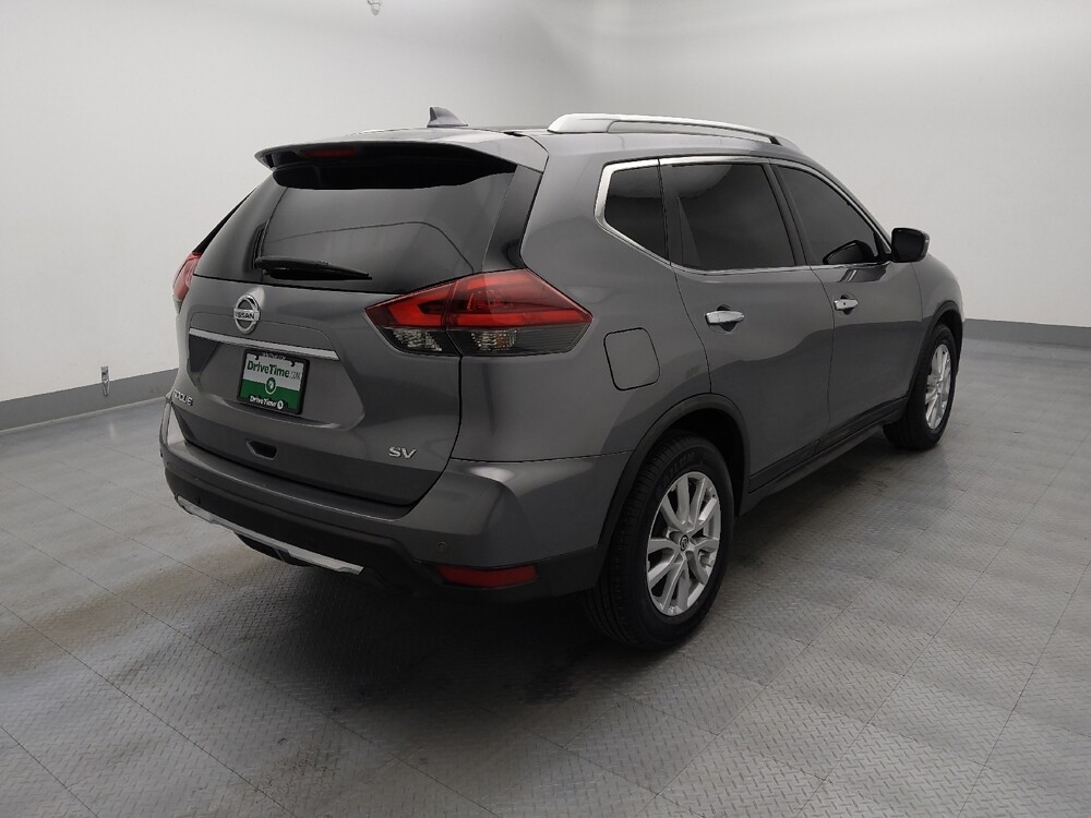 2019 Nissan Rogue in Independence, MO 64055 - 18128627 9