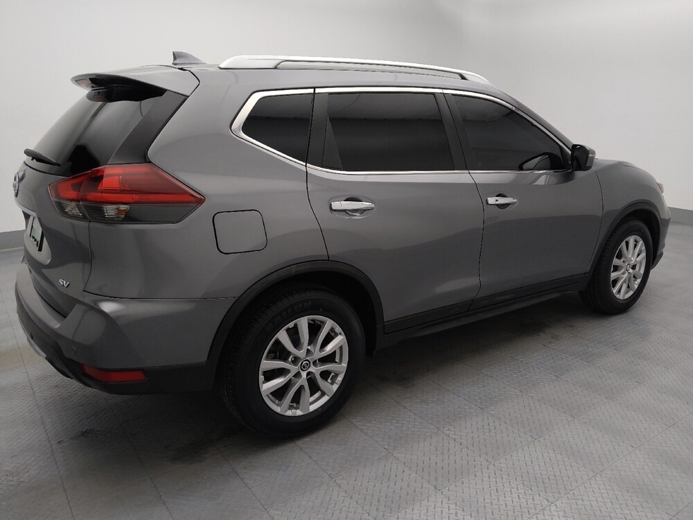 2019 Nissan Rogue in Independence, MO 64055 - 18128627 10