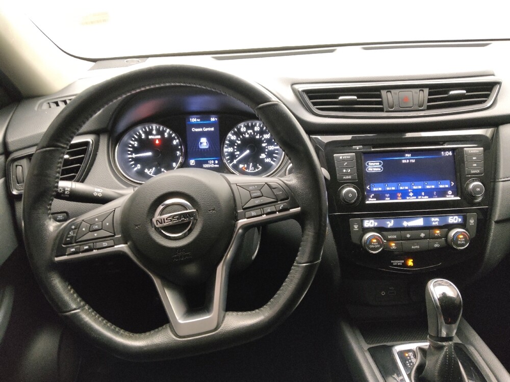 2019 Nissan Rogue in Independence, MO 64055 - 18128627 22