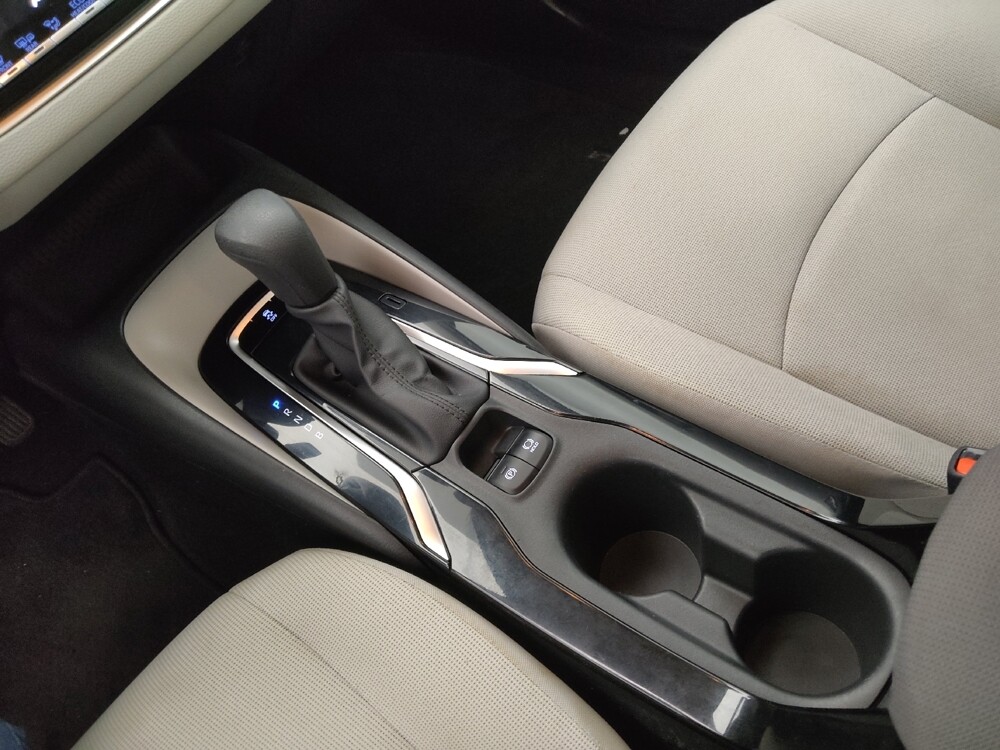 2020 Toyota Corolla in Independence, MO 64055 - 18128628 26