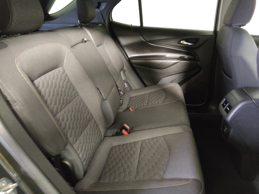 2019 Chevrolet Equinox in Midlothian, IL 60445 - 18128635 19