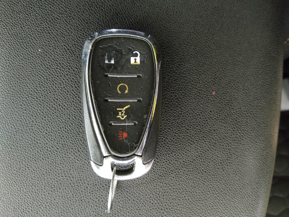 2019 Chevrolet Equinox in Midlothian, IL 60445 - 18128635 32