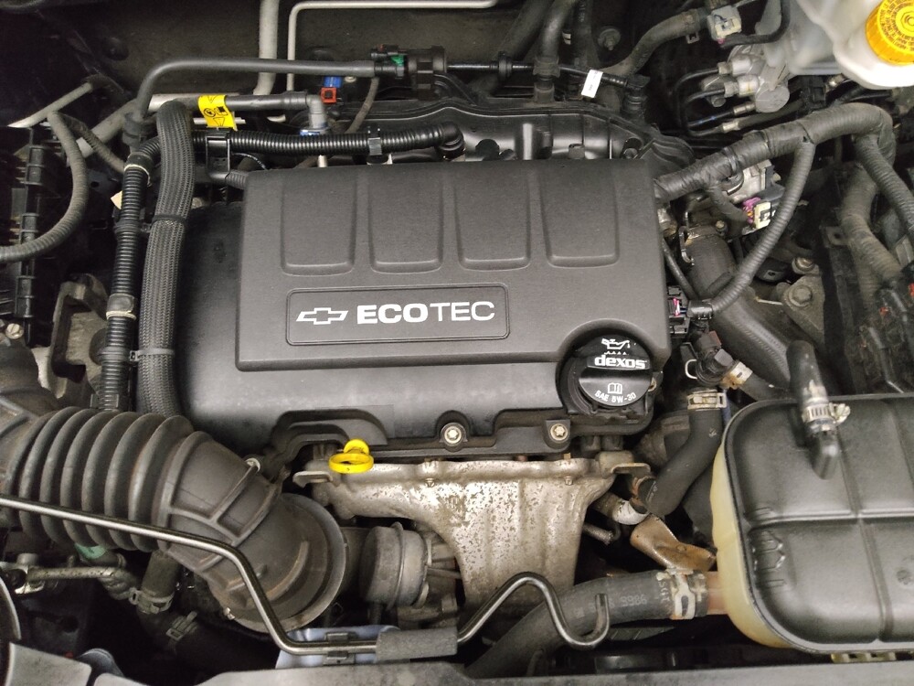 2018 Chevrolet Trax in Des Moines, IA 50310 - 18128636 30