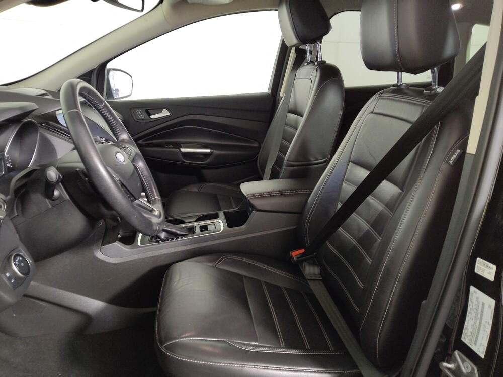 2017 Ford Escape in Midlothian, IL 60445 - 18128637 17