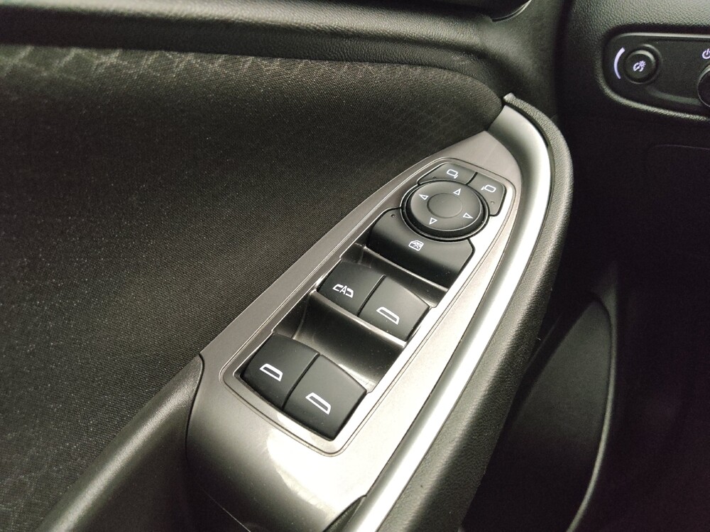 2023 Chevrolet Malibu in Lombard, IL 60148 - 18128639 27