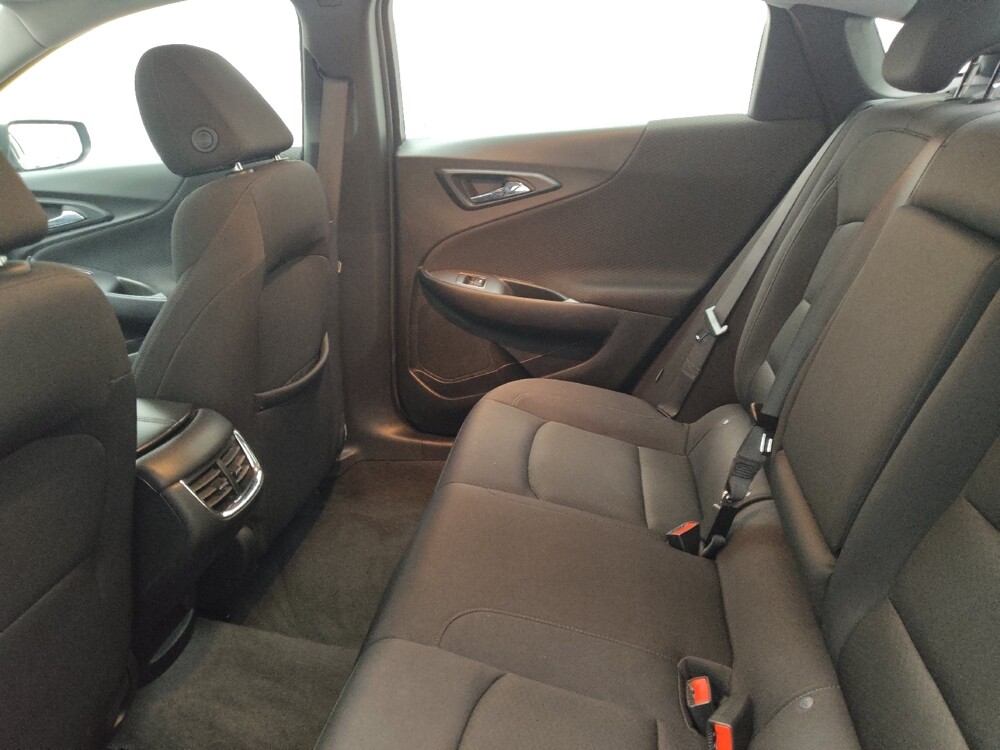 2023 Chevrolet Malibu in Lombard, IL 60148 - 18128639 18