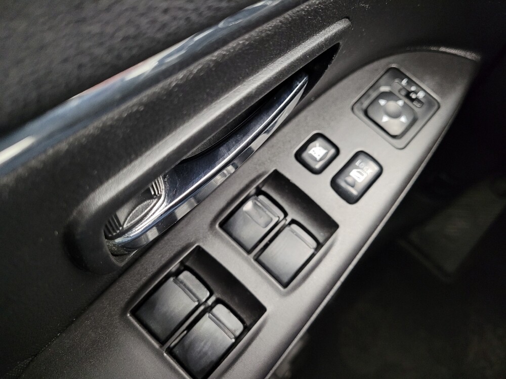 2015 Mitsubishi Outlander Sport in Eastpointe, MI 48021 - 18128642 27