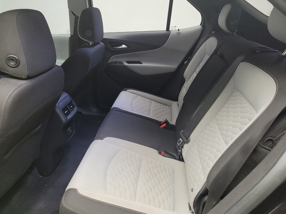 2020 Chevrolet Equinox in Grand Rapids, MI 49508 - 18128643 18