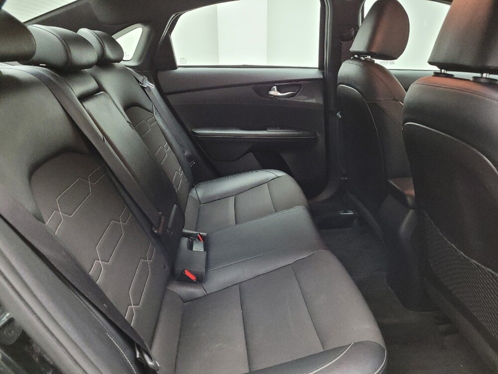 2021 Kia Forte in Taylor, MI 48180 - 18128646 19