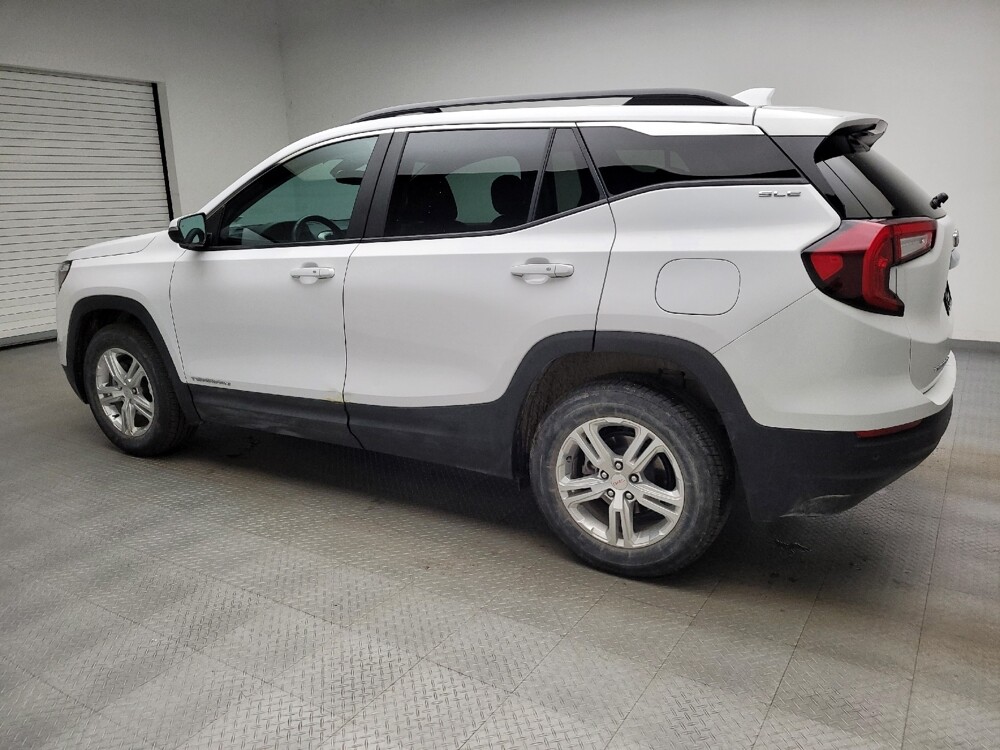 2022 GMC Terrain in Eastpointe, MI 48021 - 18128647 3