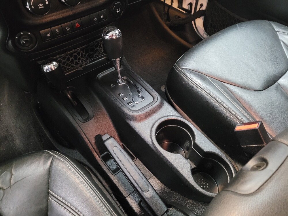 2015 Jeep Wrangler in Eastpointe, MI 48021 - 18128648 26