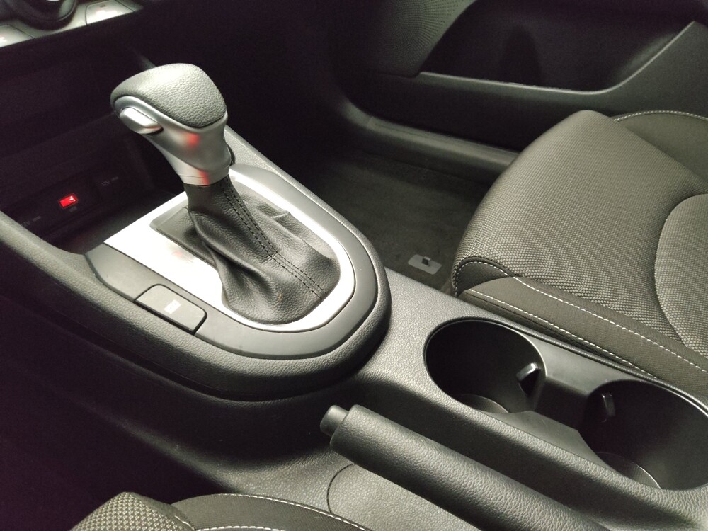 2023 Kia Forte in Lombard, IL 60148 - 18128649 26