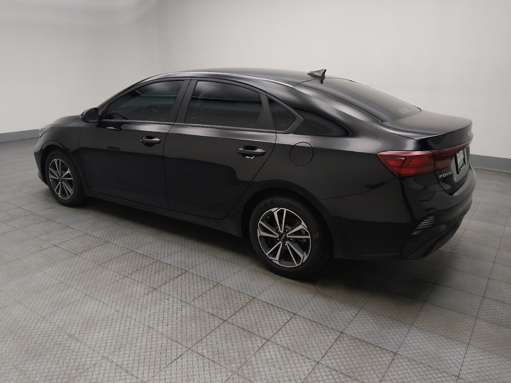 2023 Kia Forte in Lombard, IL 60148 - 18128649 3